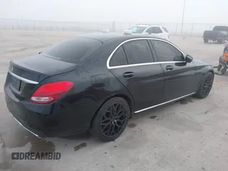 2018 Mercedes-Benz C 300 with VIN 55SWF4JB8JU234808, listed as a IAAI auction lot 41869594 with 220,883 mi miles and . Bid and sale history available at carsss.com. Image 4.