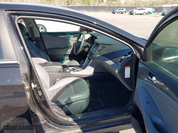 2015 Hyundai Sonata Hybrid Limited with VIN KMHEC4A44FA137270, listed as a IAAI auction lot 41825448 with 72,738 mi miles. Bid and sale history available at carsss.com. Image 5.