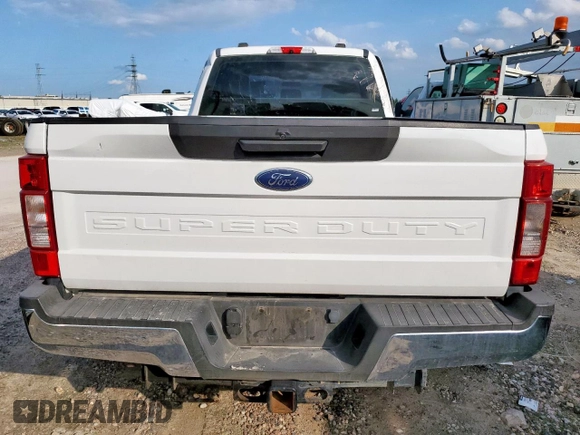 2020 Ford F-350 XL with VIN 1FT8W3DTXLEE25949, listed as a Copart auction lot 57094825 with 391,226 mi miles and Clean title. Bid and sale history available at DreamBid. Image 6.