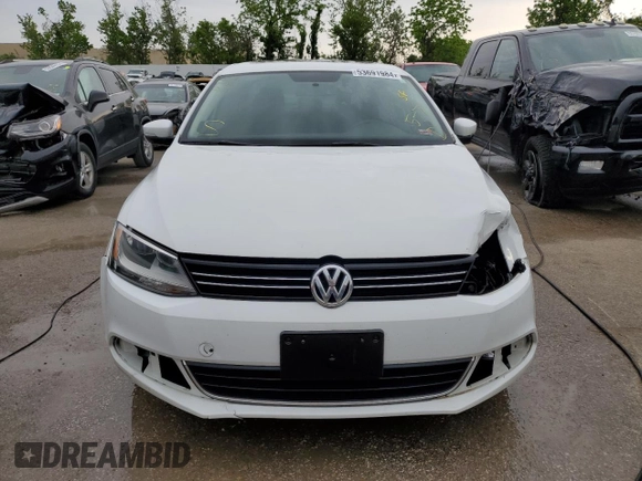 2014 Volkswagen Jetta TDI w/Premium with VIN 3VWLL7AJ2EM410482, listed as a Copart auction lot 53691984 with 77,421 mi miles and Salvage title. Bid and sale history available at DreamBid. Image 5.