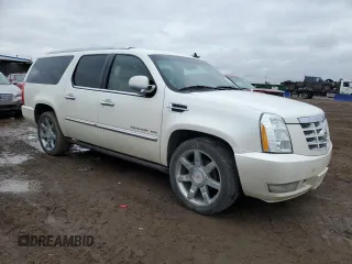 2011 Cadillac Escalade ESV Premium z VIN 1GYS4JEF6BR125500, wystawiony jako Copart lot #51917445 z przebiegiem 258 390 mil mil oraz Tytuł czysty. Historia ofert i sprzedaży dostępna na DreamBid. Obrazek 4.