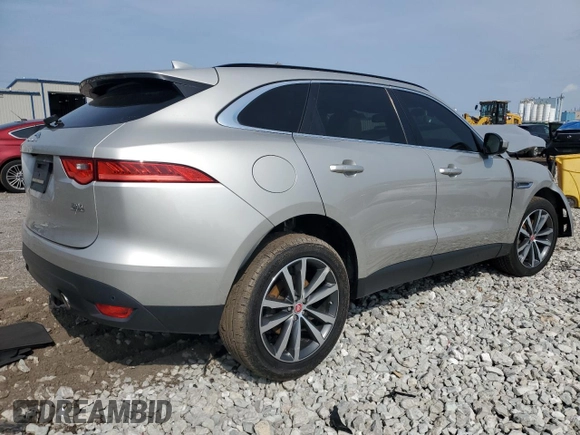 2017 Jaguar F-Pace 35t Prestige z VIN SADCK2BV4HA881436, wystawiony jako Copart lot #54602595 z przebiegiem 154 774 mil mil oraz Szkoda całkowita • Salvage title. Historia ofert i sprzedaży dostępna na DreamBid. Obrazek 3.