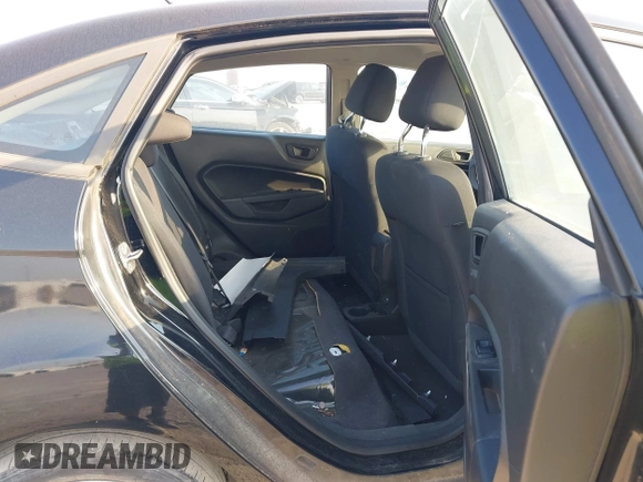 2018 Ford Fiesta SE z VIN 3FADP4BJXJM117051, wystawiony jako IAAI lot #42049956 z przebiegiem 27 367 mil mil oraz . Historia ofert i sprzedaży dostępna na DreamBid. Obrazek 8.