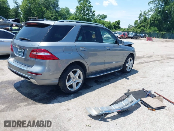 2012 Mercedes-Benz M 550 with VIN 4JGDA7DB3CA013323, listed as a IAAI auction lot 42557246 with 98,170 mi miles and . Bid and sale history available at DreamBid. Image 4.