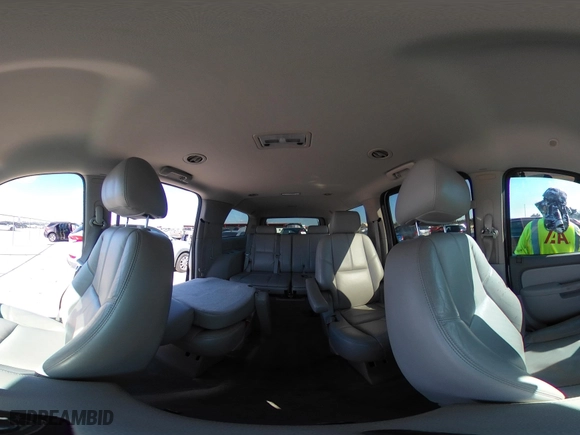 2012 Chevrolet Suburban LT with VIN 1GNSCJE01CR220186, listed as a IAAI auction lot 41476520 with 117,714 mi miles. Bid and sale history available at carsss.com. Image 19.