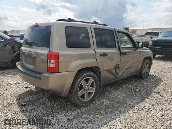 2007 Jeep Patriot Sport z VIN 1J8FF28W07D297912, wystawiony jako Copart lot #57045335 z przebiegiem 286 621 mil mil oraz Szkoda całkowita • Salvage title. Historia ofert i sprzedaży dostępna na DreamBid. Obrazek 3.