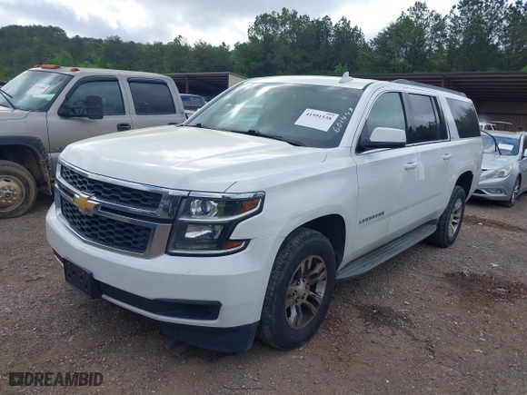 2015 Chevrolet Suburban LT with VIN 1GNSCJKC5FR601493, listed as a IAAI auction lot 41951538 with 264,814 mi miles. Bid and sale history available at carsss.com. Image 17.
