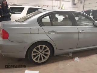 2011 BMW 3 Series 328i xDrive with VIN WBAPK5C56BA811034, listed as a IAAI auction lot 41870924 with 168,793 mi miles and . Bid and sale history available at DreamBid. Image 6.
