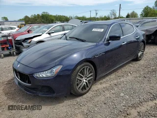 2015 Maserati Ghibli S Q4 z VIN ZAM57RTA1F1161983, wystawiony jako Copart lot #54793155 z przebiegiem 102 487 mil mil oraz Tytuł czysty. Historia ofert i sprzedaży dostępna na DreamBid. Obrazek 1.