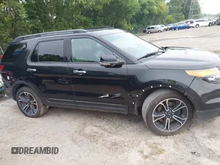 2014 Ford Explorer Sport with VIN 1FM5K8GT9EGC44111, listed as a IAAI auction lot 42707063 with 175,528 mi miles and . Bid and sale history available at DreamBid. Image 13.