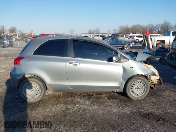 2009 Toyota Yaris with VIN JTDJT903695269078, listed as a IAAI auction lot 41431408 with 231,791 mi miles. Bid and sale history available at carsss.com. Image 13.