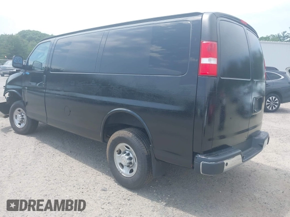 2019 Chevrolet Express Cargo with VIN 1GCWGAFP9K1229029, listed as a IAAI auction lot 42387553 with 78,666 mi miles and . Bid and sale history available at DreamBid. Image 3.