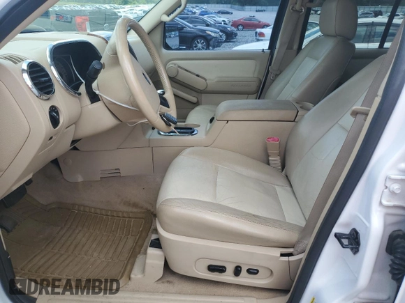 2006 Ford Explorer Eddie Bauer with VIN 1FMEU74856UB28587, listed as a Copart auction lot 62789585 with 117,392 mi miles and Salvage title. Bid and sale history available at DreamBid. Image 7.