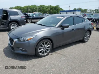 2018 Mazda 3 Touring z VIN 3MZBN1V33JM225401, wystawiony jako Copart lot #58444705 z przebiegiem 70 824 mil mil oraz Szkoda całkowita • Salvage title. Historia ofert i sprzedaży dostępna na DreamBid. Obrazek 1.