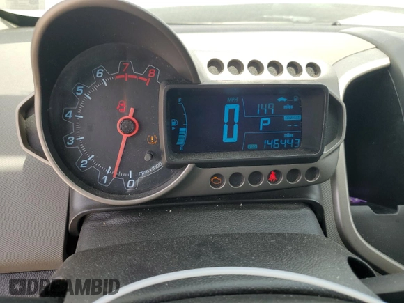 2015 Chevrolet Sonic LT z VIN 1G1JC5SHXF4108194, wystawiony jako Copart lot #54174955 z przebiegiem 146 443 mil mil oraz Szkoda całkowita • Salvage title. Historia ofert i sprzedaży dostępna na DreamBid. Obrazek 9.