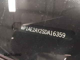 2025 Porsche Cayenne E-Hybrid Hybrid z VIN WP1AE2AY2SDA16359, wystawiony jako IAAI lot #41886547 z przebiegiem 2 828 mil mil oraz . Historia ofert i sprzedaży dostępna na DreamBid. Obrazek 9.