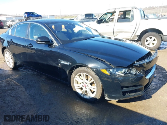 2018 Jaguar XE 25t Premium with VIN SAJAD4FX3JCP20138, listed as a IAAI auction lot 41441120 with 52,795 mi miles. Bid and sale history available at carsss.com. Image 1.