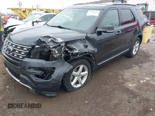 2017 Ford Explorer XLT with VIN 1FM5K7D81HGA68203, listed as a IAAI auction lot 41908625 with 98,996 mi miles and . Bid and sale history available at carsss.com. Image 18.