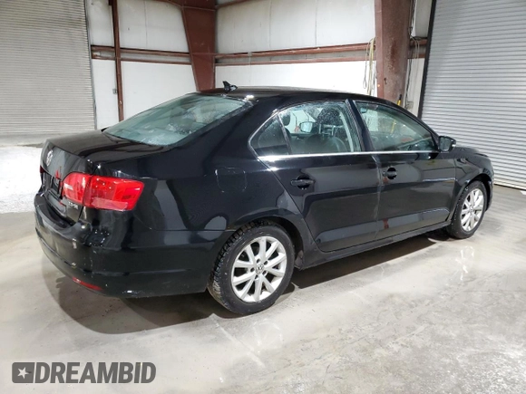 2013 Volkswagen Jetta SE с VIN 3VWDP7AJ5DM249908, выставлен на аукционе Copart как лот 53951765 с пробегом 240 040 миль миль и Списание • Salvage title. История ставок и продаж доступна на DreamBid. Изображение 3.