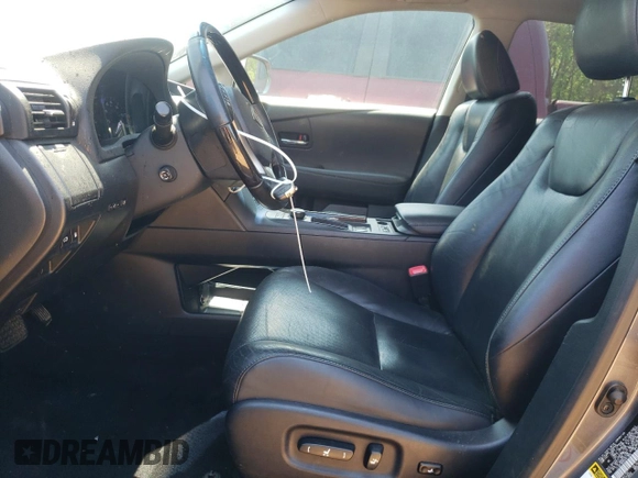 2013 Lexus RX 350 z VIN JTJZK1BA2D2417852, wystawiony jako Copart lot #52253945 z przebiegiem 150 364 mil mil oraz Szkoda całkowita • Salvage title. Historia ofert i sprzedaży dostępna na DreamBid. Obrazek 7.