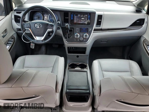 2015 Toyota Sienna XLE with VIN 5TDYK3DC5FS686559, listed as a Copart auction lot 51450425 with 208,964 mi miles and Salvage Title. Bid and sale history available at carsss.com. Image 8.
