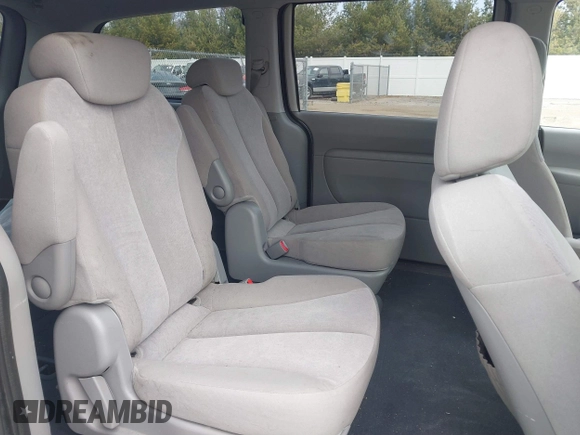 2010 Kia Sedona LX with VIN KNDMG4C36A6326605, listed as a IAAI auction lot 41902646 with 0 mi miles. Bid and sale history available at carsss.com. Image 8.