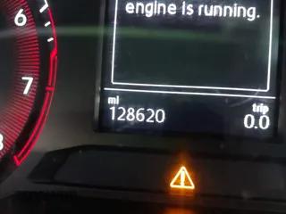 2019 Volkswagen Jetta S с VIN 3VWC57BU1KM249749, выставлен на аукционе IAAI как лот 42332100 с пробегом 128 620 миль миль и . История ставок и продаж доступна на DreamBid. Изображение 15.