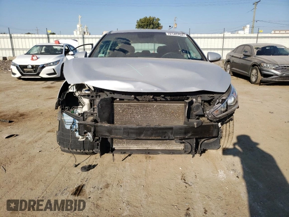 2018 Hyundai Elantra GT with VIN KMHH35LE1JU020150, listed as a Copart auction lot 72145764 with 137,552 mi miles and Salvage Title. Bid and sale history available at carsss.com. Image 5.