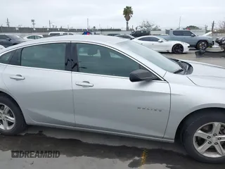 2019 Chevrolet Malibu LS z VIN 1G1ZB5ST5KF144156, wystawiony jako IAAI lot #42042821 z przebiegiem 139 159 mil mil oraz . Historia ofert i sprzedaży dostępna na DreamBid. Obrazek 13.