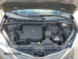 2012 Toyota Sienna XLE AAS with VIN 5TDYK3DCXCS199580, listed as a Copart auction lot 52455405 with 113,259 mi miles and Salvage Title. Bid and sale history available at DreamBid. Image 12.