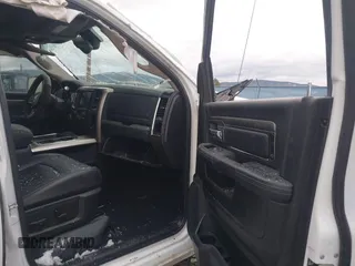 2018 Ram 2500 Laramie with VIN 3C6UR5FL9JG405980, listed as a IAAI auction lot 40981248 with 40,269 mi miles. Bid and sale history available at carsss.com. Image 5.