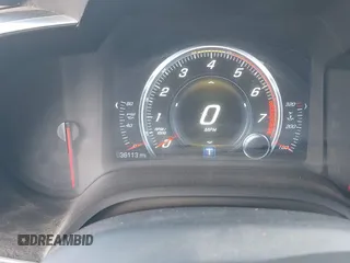 2014 Chevrolet Corvette 1LT z VIN 1G1YB2D72E5123317, wystawiony jako IAAI lot #42403964 z przebiegiem 36 113 mil mil oraz . Historia ofert i sprzedaży dostępna na DreamBid. Obrazek 15.