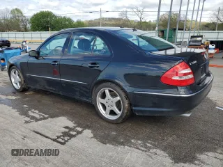 2006 Mercedes-Benz E 500 z VIN WDBUF70J76A869293, wystawiony jako Copart lot #52042215 z przebiegiem 136 742 mil mil oraz Szkoda całkowita • Salvage title. Historia ofert i sprzedaży dostępna na DreamBid. Obrazek 2.