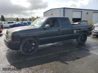 2003 Chevrolet Silverado 1500 LS with VIN 2GCEC19V031238778, listed as a Copart auction lot 50943325 with 0 mi miles and Salvage Title. Bid and sale history available at carsss.com. Image 1.