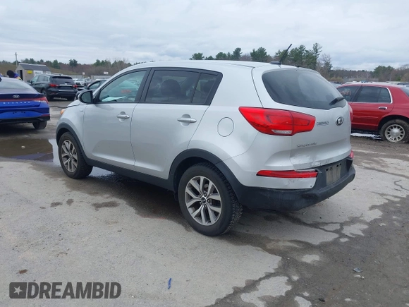 2016 Kia Sportage LX with VIN KNDPBCAC2G7850815, listed as a IAAI auction lot 41917026 with 107,100 mi miles and . Bid and sale history available at carsss.com. Image 3.