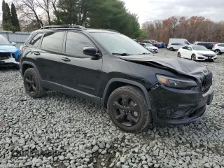 2020 Jeep Cherokee Altitude with VIN 1C4PJMLN7LD550349, listed as a Copart auction lot 81452894 with 89,884 mi miles and Salvage Title. Bid and sale history available at carsss.com. Image 4.