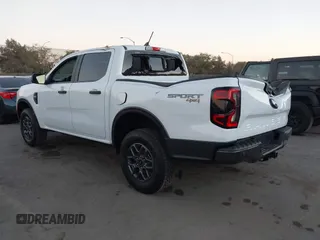 2024 Ford Ranger XLT with VIN 1FTER4HH5RLE62921, listed as a IAAI auction lot 41291255 with 180 mi miles. Bid and sale history available at carsss.com. Image 3.