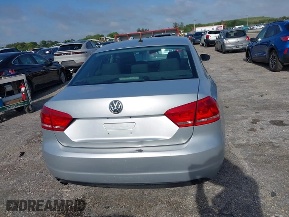 2013 Volkswagen Passat Wolfsburg Edition with VIN 1VWAP7A31DC065040, listed as a IAAI auction lot 42007311 with 133,510 mi miles. Bid and sale history available at carsss.com. Image 16.