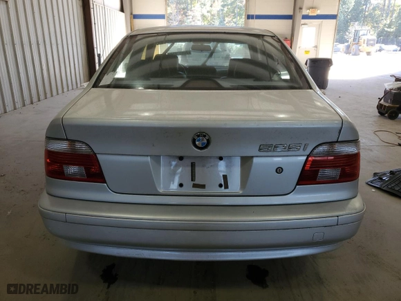 2002 BMW 5 Series 525iA with VIN WBADT43432GZ95394, listed as a Copart auction lot 76688814 with 140,182 mi miles and Clean Title. Bid and sale history available at carsss.com. Image 6.