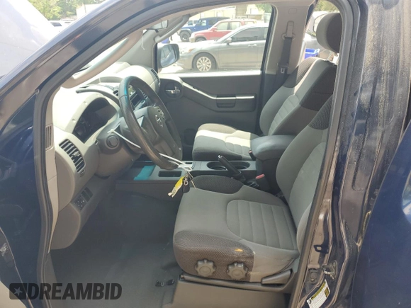 2008 Nissan Xterra X z VIN 5N1AN08W98C503210, wystawiony jako Copart lot #57361155 z przebiegiem 211 951 mil mil oraz Czysty tytuł • Clean title. Historia ofert i sprzedaży dostępna na DreamBid. Obrazek 7.