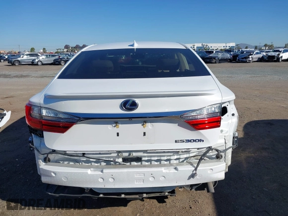 2018 Lexus ES with VIN JTHBW1GG1J2168184, listed as a IAAI auction lot 41755174 with 129,851 mi miles. Bid and sale history available at carsss.com. Image 17.