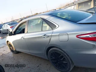2015 Toyota Camry XLE with VIN 4T1BF1FK1FU099964, listed as a IAAI auction lot 41211645 with 209,364 mi miles and . Bid and sale history available at DreamBid. Image 14.
