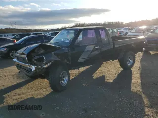 1989 Toyota Pickup с VIN JT4RN13P2K0004383, выставлен на аукционе Copart как лот 46108785 с пробегом 241 850 миль миль и Списание • Salvage title. История ставок и продаж доступна на DreamBid. Изображение 1.