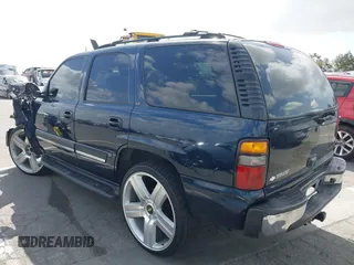 2005 Chevrolet Tahoe Z71 z VIN 1GNEC13T95R192599, wystawiony jako IAAI lot #41955397 z przebiegiem 179 292 mil mil oraz . Historia ofert i sprzedaży dostępna na DreamBid. Obrazek 14.