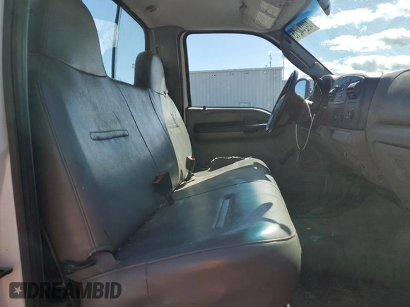 2007 Ford F-250 XL with VIN 1FTSF21P07EA92495, listed as a Copart auction lot 49244215 with 326,854 mi miles and Clean Title. Bid and sale history available at DreamBid. Image 10.