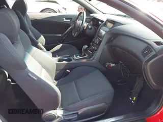 2014 Hyundai Genesis Coupe 2.0T with VIN KMHHT6KD0EU116078, listed as a IAAI auction lot 42396205 with 138,996 mi miles and . Bid and sale history available at DreamBid. Image 5.