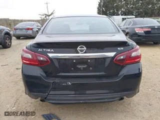 2017 Nissan Altima 2.5 SR with VIN 1N4AL3AP5HC475622, listed as a IAAI auction lot 41510202 with 132,074 mi miles. Bid and sale history available at carsss.com. Image 17.