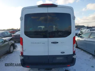 2018 Ford Transit Passenger XL z VIN 1FBAX2CM1JKA97858, wystawiony jako IAAI lot #41285058 z przebiegiem 252 805 mil mil oraz . Historia ofert i sprzedaży dostępna na DreamBid. Obrazek 16.