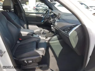 2019 BMW X3 xDrive30i with VIN 5UXTR9C56KLP93626, listed as a IAAI auction lot 41709343 with 60,506 mi miles. Bid and sale history available at carsss.com. Image 5.