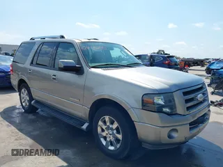 2008 Ford Expedition Limited с VIN 1FMFU19568LA41130, выставлен на аукционе IAAI как лот 42485255 с пробегом 200 089 миль миль и . История ставок и продаж доступна на DreamBid. Изображение 1.
